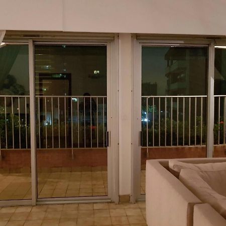 F4 Appartement Bonanjo Douala Exteriör bild