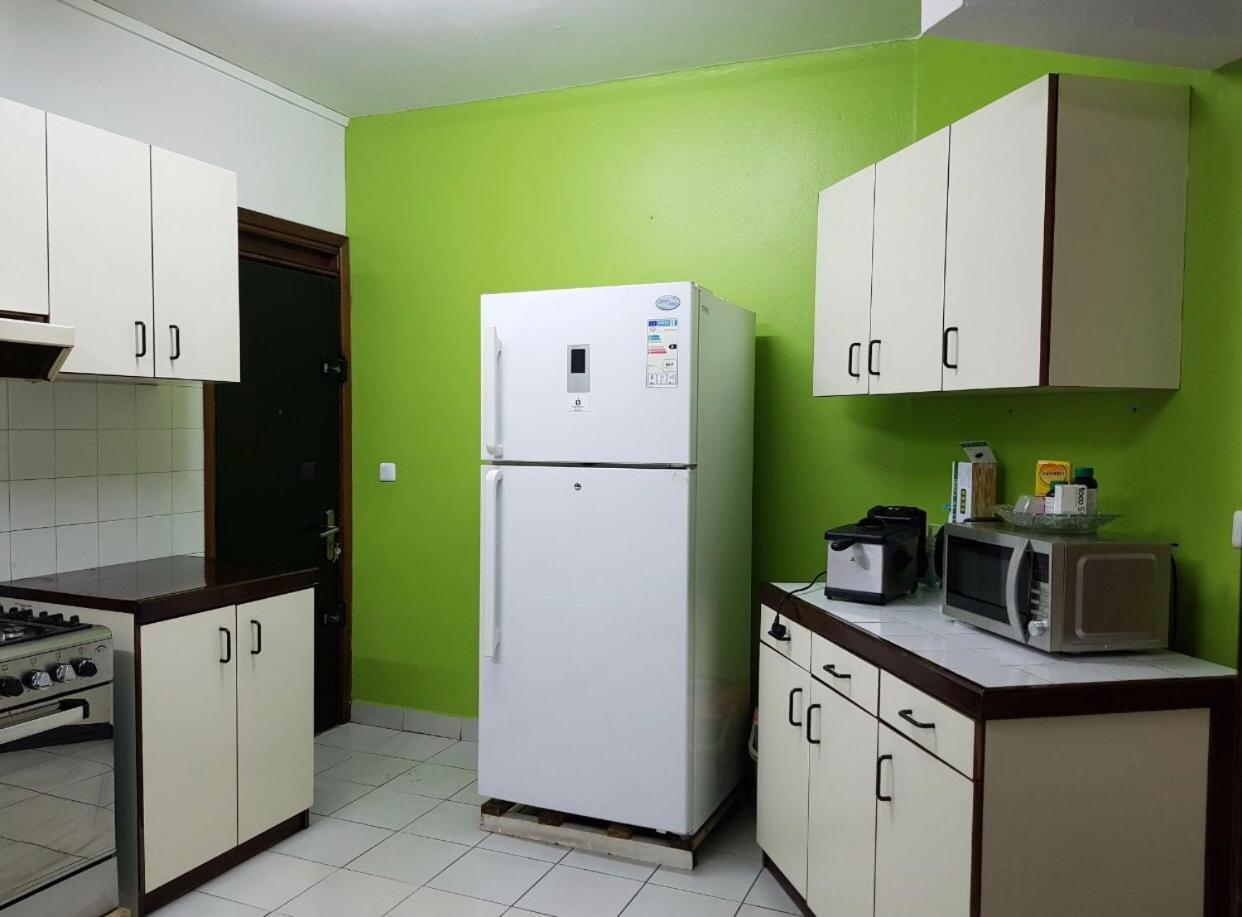 F4 Appartement Bonanjo Douala Exteriör bild