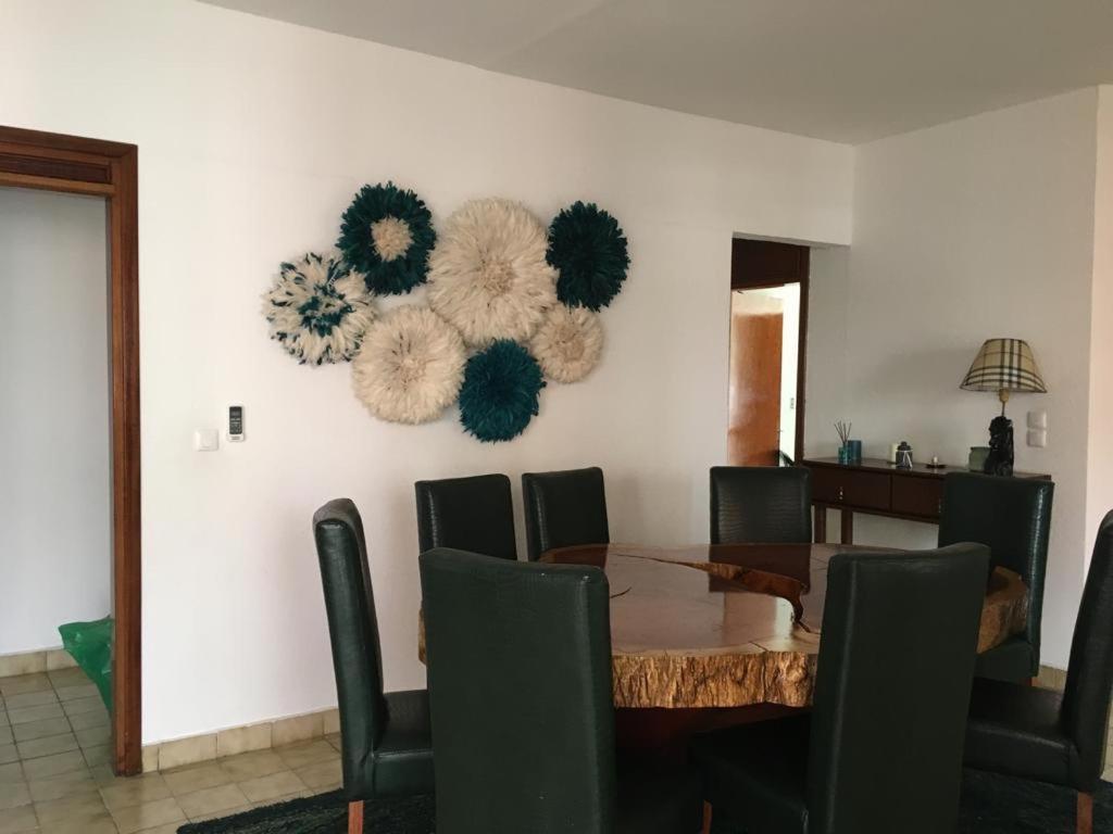 F4 Appartement Bonanjo Douala Exteriör bild